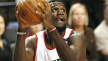 Greg Oden en los Heat las dos próximas temporadas.