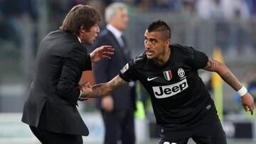 Conte no esconde devoción por Vidal: "Con él voy a la guerra"