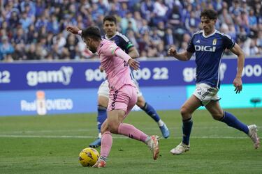 Chapela repite en el once de la jornada, después de otra gran actuación con gol incluido. El centrocampista hizo un quiebro letal a Dani Calvo, antes de definir para poner el momentáneo 1-0.