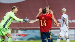 España goleó a una Alemania de blanco en La Cartuja.