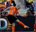 Sneijder salva a Holanda