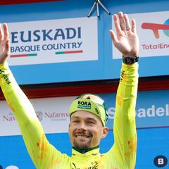 Roglic: “Si se puede ganar, una victoria es una victoria, pero queda mucha montaña”