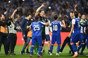 Iker Casillas al finalizar el encuentro y proclamarse campeón de la liga portuguesa. 