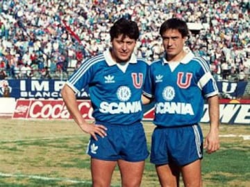 El 'Pato' Yáñez terminó su carrera en Colo Colo, entre los años 1991 y 1995. Antes, en el año 1990, había jugado por Universidad de Chile.