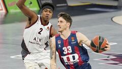 Achille Polonara, durante un partido entre el TD Systems Baskonia y el Armani Mil&aacute;n de la Euroliga.