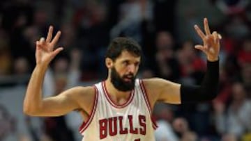 Nikola Mirotic, tras anotar un triple ante los Raptors.