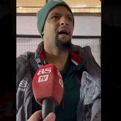 Le preguntan a Felipe Melo por los mejores chilenos que enfrentó y sorprende con uno