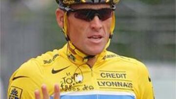 <B>TRANSACCIÓN.</B> Los abogados de Armstrong están dispuestos a "proponer una transacción" para terminar con el juicio.