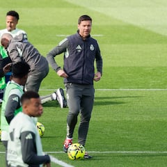 Xabi, Iñigo y los altos voltajes