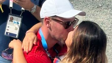 “Es un sueño estar viviendo esto juntos... Tiene un corazón noble; esto le hace muy bien a Chile”