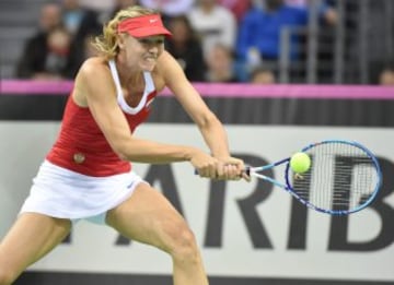 Mario Sharapova se impuso Agnieszka Radwanska y le dio el punto a Rusia ante Polonia. 