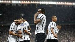 Corinthians comenz&oacute; con un triunfo en el Grupo 2 de la Copa Libertadores.