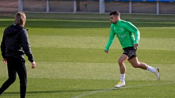 Sergio Le¨®n, a un paso del Eibar