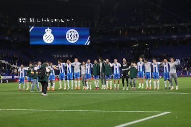 Dmitrovic, paradones para Tea: “Tuve que dormir en otro cuarto”