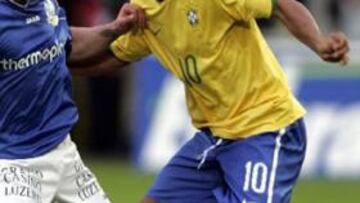 <b>PASEO.</b> Los brasileños pasaron por encima al Lucerna suizo que no pudo hacer nada por inquietar a los pentacampeones del mundo.