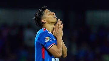 Angel Sepulveda of Cruz Azul during the 10th round match between Cruz Azul and Queretaro as part of the Liga BBVA MX, Torneo Apertura 2025 at Olimpico Universitario Stadium, on September 24, 2025 in Mexico City, Mexico.