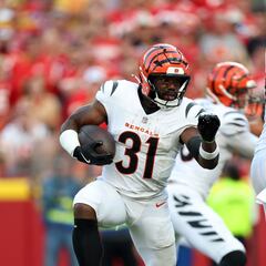 Why isn't Zack Moss playing for the Bengals against the Raiders? NFL Week 9 injury status