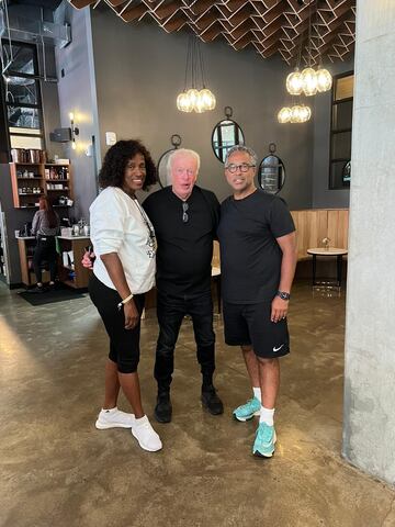 Jackie Joyner, plurimedallista en Mundiales y Juegos en heptatlón y longitud), Phil Knight, fundador de Nike; y Max Siegel, CEO de USATF.