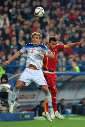 Montenegro-Rusia. Aleksandr Kokorin y Elsad Zverotic.