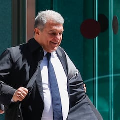 El vídeo del morbo: el saludo de Laporta y Tebas tras todas las acusaciones