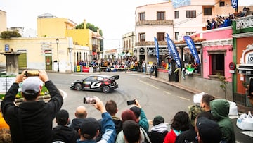 Kalle Rovanper? (FIN) Jonne Halttunen (FIN) Of team TOYOTA GAZOO RACING WRT are seen performing during the World Rally Championship Spain in Gran Canaria, Spain on 26,April. 2025 // Jaanus Ree / Red Bull Content Pool // SI202504260989 // Usage for editorial use only //