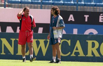 El entrenador, ex jugador del conjunto rojiblanco, cogió las riendas del vestuario en la última jornada de Liga. Ganó al Mallorca (1-2) en Son Moix, con tantos de Paunovic y Solari.