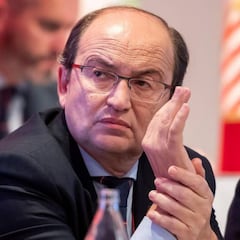 Castro dice que no venderá sus acciones del Sevilla