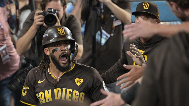 San Diego Padres castigan a Los Angeles Dodgers en Juego 2 de la NLDS
