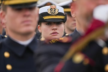 La Princesa de Asturias, Leonor de Borbn, embarca en el buque escuela Juan Sebastin Elcano.