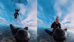 McKenna Knipe agarrada a un paracaidista y posteriormente volando sobre un wingsuit. 