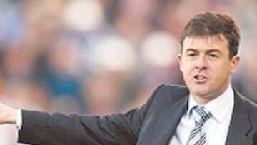 <b>EN LA RECÁMARA. </b>Osasuna piensa en Alcaraz para suplir de Aguirre.