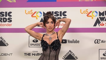 María Becerra a su llegada al photocall de LOS40 Music Awards Santander.