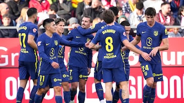 Los jugadores del Atlético celebran el tercer gol ante el Girona.