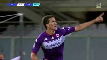Por algo la Fiorentina pide 100 millones: Vlahovic en estado puro