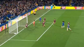 Mayra Ramírez y la suerte de la ‘killer’: gol con las dos piernas