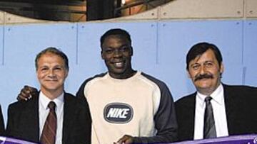 <b>SU PROPIA PEÑA. </b>Kameni estuvo presente ayer en la inauguración de una peña que lleva su nombre.