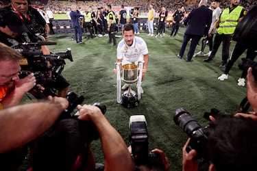 El 6 de mayo de 2023 consiguió el único título que le faltaba como jugador del Real Madrid, la Copa del Rey.