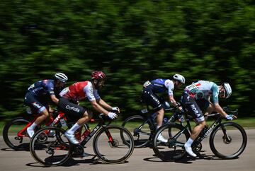 Maximilian Schachmann, Kasper Asgreen, Simon Geschke y Giulio Ciccone. 