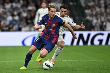 Flick ya tiene sustituto para Pedri