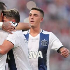 Dayro Moreno anota su primer gol oficial con Talleres