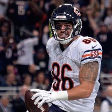 Zach Miller anota un touchdown, los Bears dejan en ridículo la famosa defensa de los Rams y el mundo empieza a pensar que el equipo de Chicago ha dejado de ser un chiste.