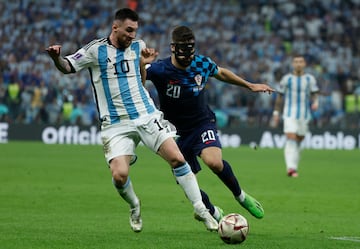 Messi's fantastic skill led Argentina to score their third goal of the night. 