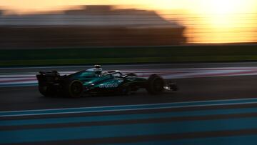 Formula One F1 - Abu Dhabi Grand Prix - Yas Marina Circuit, Abu Dhabi, United Arab Emirates - December 8, 2024 Aston Martin's Fernando Alonso in action during the race REUTERS/Jakub Porzycki
