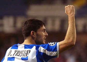 Diego Tristán Sí tuvo un momento de fama en Deportivo La Coruña, donde fue 'Pichichi' y los llevó a semifinales de la Liga de Campeones. Además fue seleccionado de su país, pero se lesionó en el Mundial 2002 y nunca más fue el mismo. No llegó a un club grande como se esperaba en Europa y así se truncó su brillante carrera. Se retiró el 2012 en Cádiz.