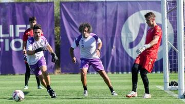 Eduardo Ribeiro, junto a Ricardo Pereira, en un entrenamiento del Real Valladolid.