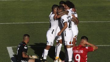 Colo Colo da un respiro ante Unión