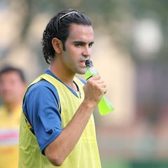 Santiago Fernández invita a Christian Martinoli a tener una charla