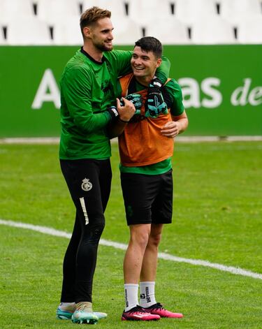 ¿Cuatro o cinco? José Alberto ahora tiene para elegir