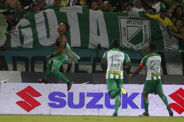 Los goles del partido fueron anotados por Dayro Moreno, para Nacional, y Christian Marrugo por Millonarios. 