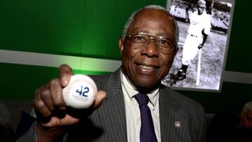 En 1976, Aaron lleg&oacute; 755 cuadrangulares en MLB, marca que perdur&oacute; hasta 2007 (Barry Bonds); el r&eacute;cord de carreras impulsadas (2,297) a&uacute;n le pertenece.